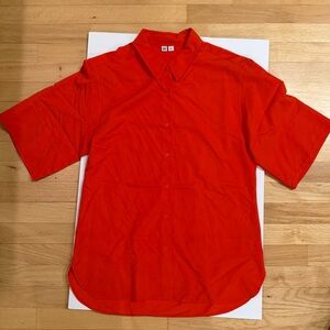 Uniqlo Women’s Button Down